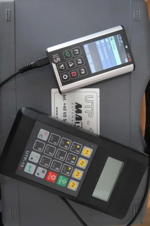 Programator i czytnik tachografów cyfrowych